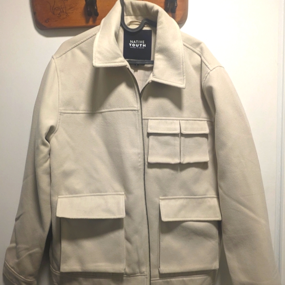 Native youth Jacket - Picture 3 of 4